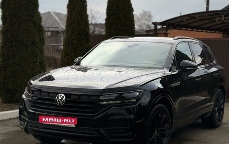 Volkswagen Touareg III, 2020 год, 7 500 000 рублей, 2 фотография