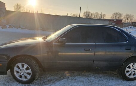 Toyota Vista, 1990 год, 250 000 рублей, 3 фотография