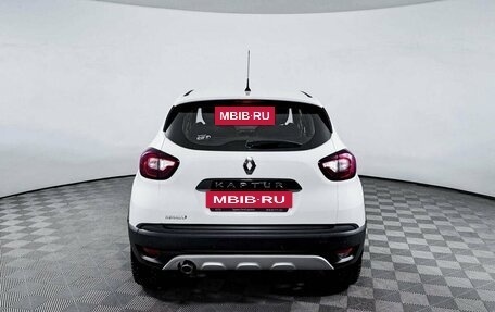 Renault Kaptur I рестайлинг, 2017 год, 1 377 000 рублей, 7 фотография