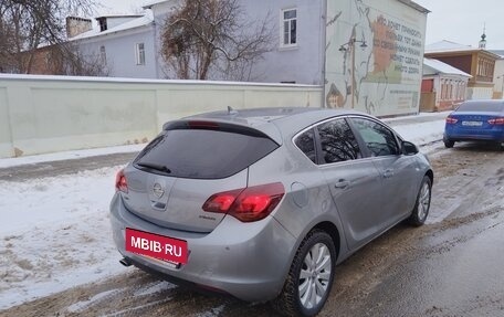 Opel Astra J, 2010 год, 600 000 рублей, 12 фотография