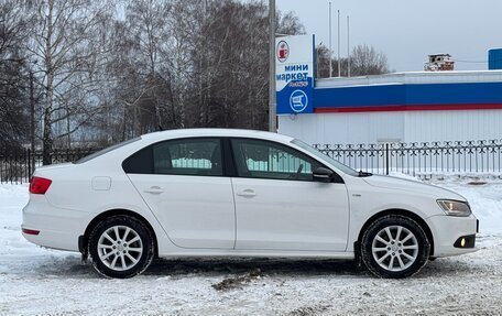 Volkswagen Jetta VI, 2013 год, 1 079 000 рублей, 10 фотография