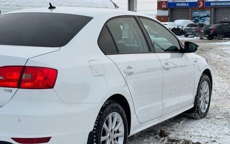 Volkswagen Jetta VI, 2013 год, 1 079 000 рублей, 9 фотография