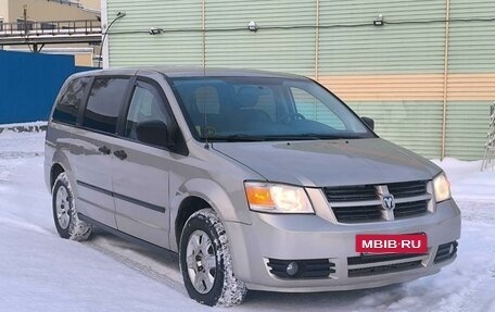 Dodge Caravan V, 2008 год, 950 000 рублей, 2 фотография