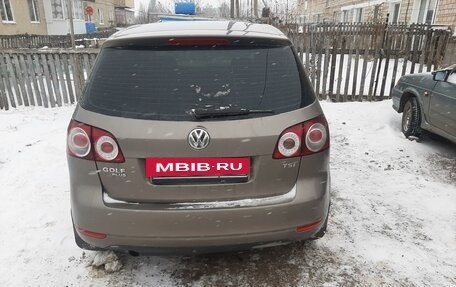 Volkswagen Golf Plus II, 2011 год, 610 000 рублей, 2 фотография