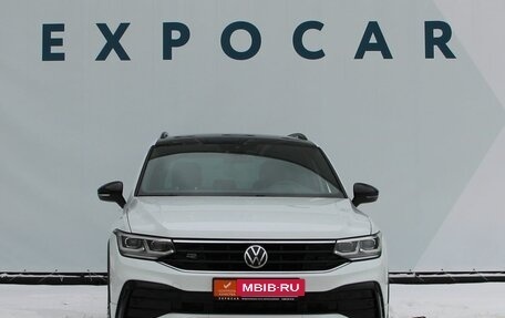 Volkswagen Tiguan II, 2021 год, 3 650 000 рублей, 4 фотография