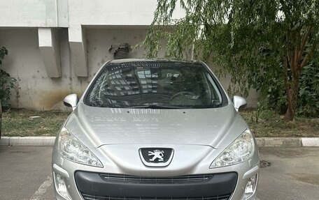 Peugeot 308 II, 2008 год, 599 999 рублей, 3 фотография