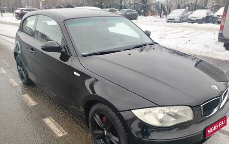 BMW 1 серия, 2008 год, 750 000 рублей, 1 фотография