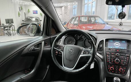 Opel Astra J, 2012 год, 910 000 рублей, 19 фотография