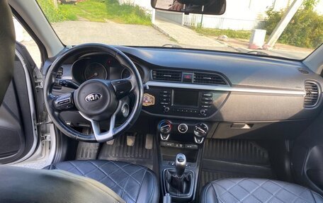 KIA Rio IV, 2018 год, 1 200 000 рублей, 8 фотография