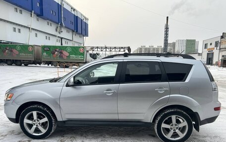 Mitsubishi Outlander III рестайлинг 3, 2011 год, 1 650 000 рублей, 18 фотография