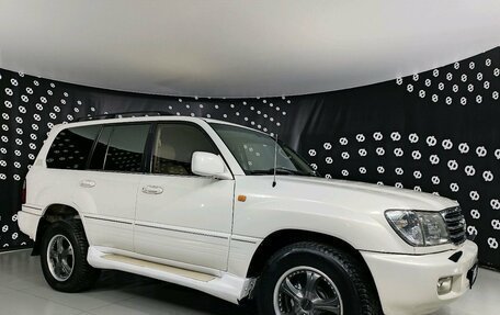 Toyota Land Cruiser 100 рестайлинг 2, 1999 год, 1 000 000 рублей, 3 фотография