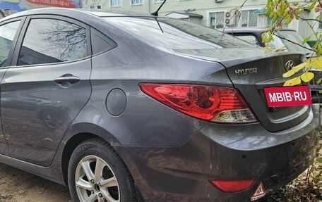 Hyundai Solaris II рестайлинг, 2012 год, 810 000 рублей, 6 фотография