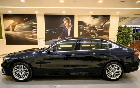 BMW 5 серия, 2024 год, 8 400 000 рублей, 6 фотография