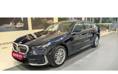 BMW 5 серия, 2024 год, 8 400 000 рублей, 2 фотография