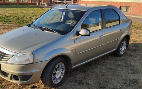 Renault Logan I, 2012 год, 800 000 рублей, 9 фотография