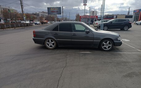 Mercedes-Benz C-Класс, 1993 год, 265 000 рублей, 4 фотография