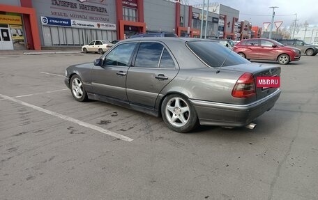 Mercedes-Benz C-Класс, 1993 год, 265 000 рублей, 2 фотография