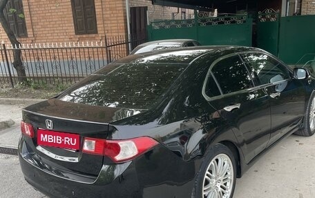 Honda Accord VIII рестайлинг, 2008 год, 900 000 рублей, 4 фотография