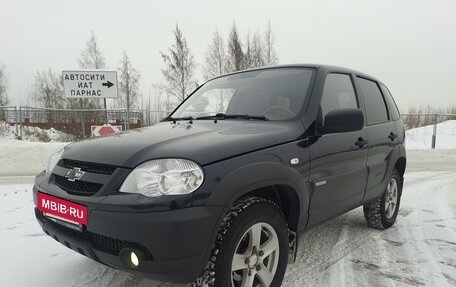 Chevrolet Niva I рестайлинг, 2015 год, 815 000 рублей, 3 фотография