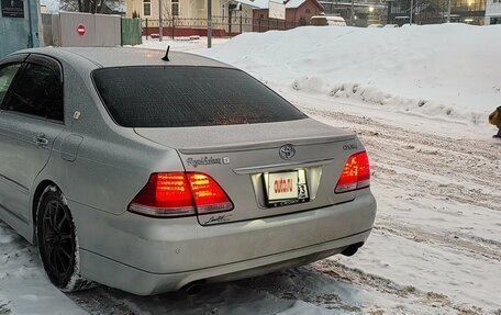 Toyota Crown, 2004 год, 1 750 000 рублей, 8 фотография