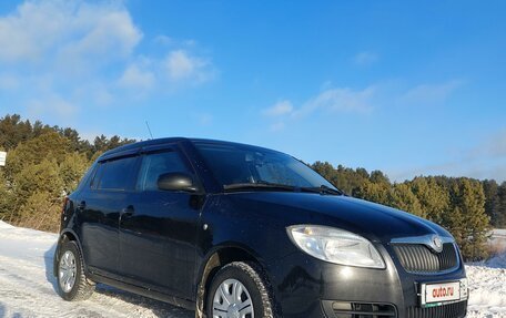 Skoda Fabia II, 2009 год, 620 000 рублей, 2 фотография