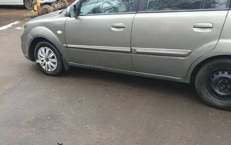 KIA Rio II, 2011 год, 650 000 рублей, 2 фотография