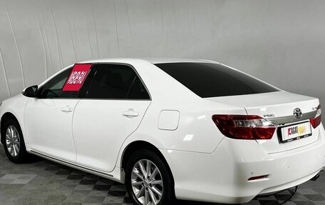 Toyota Camry, 2014 год, 1 950 000 рублей, 7 фотография