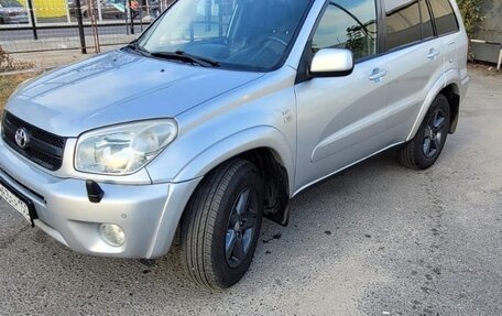 Toyota RAV4, 2004 год, 850 000 рублей, 2 фотография