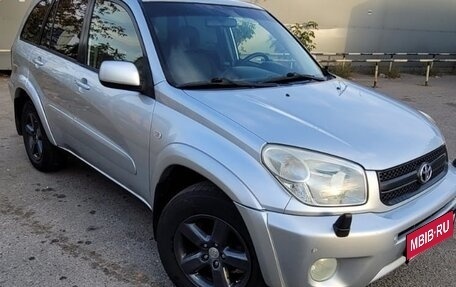 Toyota RAV4, 2004 год, 850 000 рублей, 9 фотография