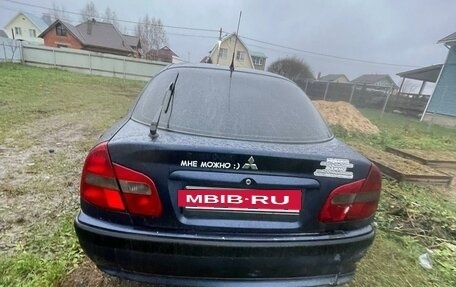 Mitsubishi Carisma I, 2001 год, 130 000 рублей, 4 фотография