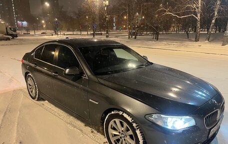 BMW 5 серия, 2016 год, 2 400 000 рублей, 2 фотография