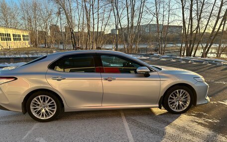 Toyota Camry, 2021 год, 4 900 000 рублей, 4 фотография