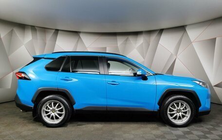 Toyota RAV4, 2019 год, 3 449 000 рублей, 6 фотография