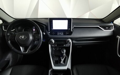 Toyota RAV4, 2019 год, 3 449 000 рублей, 10 фотография