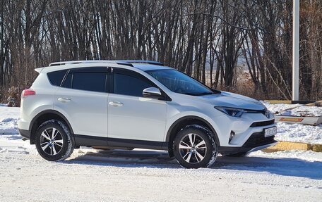 Toyota RAV4, 2016 год, 2 500 000 рублей, 16 фотография