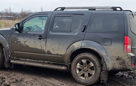 Nissan Pathfinder, 2008 год, 1 635 000 рублей, 2 фотография