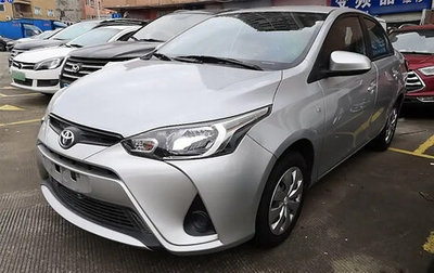 Toyota Yaris XP150 рестайлинг, 2021 год, 1 300 000 рублей, 1 фотография