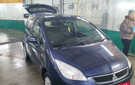 Mitsubishi Colt VI рестайлинг, 2010 год, 780 000 рублей, 2 фотография