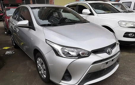 Toyota Yaris XP150 рестайлинг, 2021 год, 1 300 000 рублей, 4 фотография