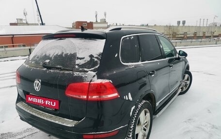 Volkswagen Touareg III, 2012 год, 2 700 000 рублей, 2 фотография