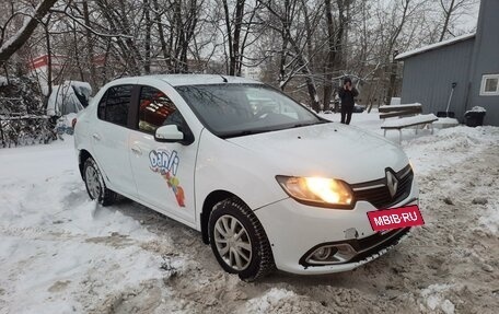 Renault Logan II, 2016 год, 725 000 рублей, 4 фотография