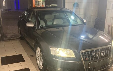 Audi S8, 2006 год, 2 500 000 рублей, 3 фотография