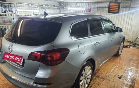 Opel Astra J, 2012 год, 650 000 рублей, 9 фотография