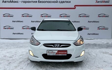 Hyundai Solaris II рестайлинг, 2013 год, 820 000 рублей, 2 фотография