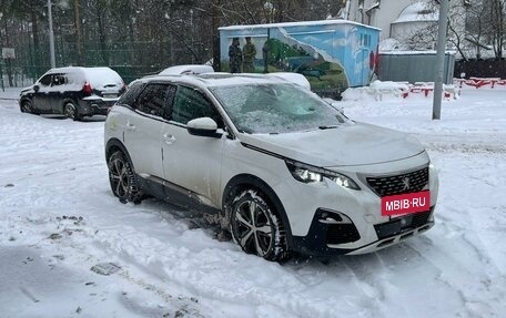 Peugeot 3008 II, 2019 год, 1 940 000 рублей, 2 фотография