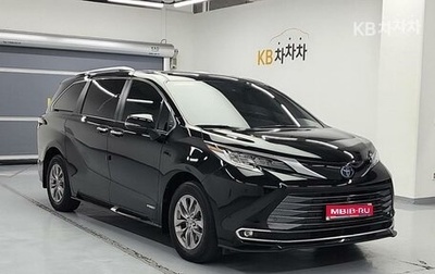 Toyota Sienna, 2021 год, 4 700 000 рублей, 1 фотография