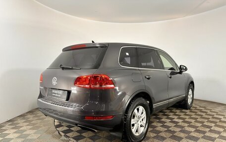 Volkswagen Touareg III, 2011 год, 1 850 000 рублей, 6 фотография