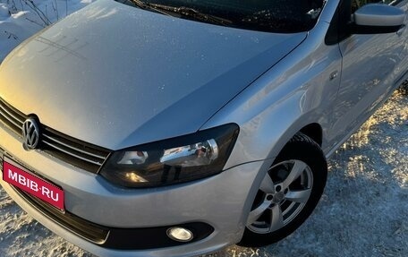 Volkswagen Polo VI (EU Market), 2012 год, 785 000 рублей, 2 фотография