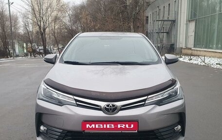 Toyota Corolla, 2018 год, 1 890 000 рублей, 2 фотография