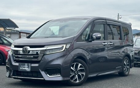 Honda Stepwgn IV, 2019 год, 1 750 000 рублей, 1 фотография